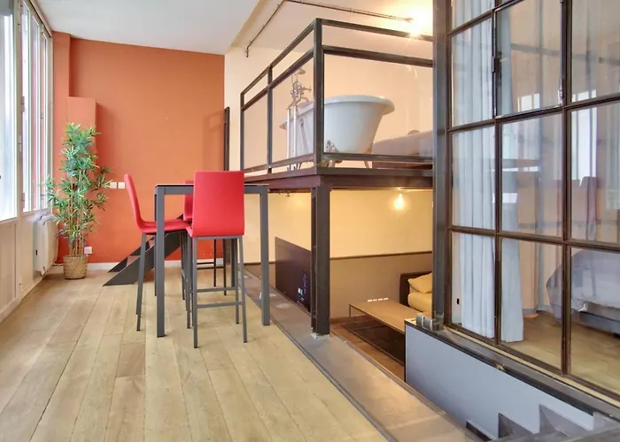 2 Bedrooms Le Marais Nazareth